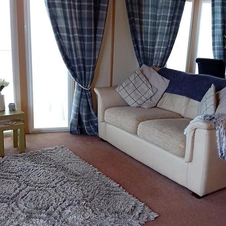 Baytree Lodge At Three Lochs Holiday Park, New Ask About Our Packages Birthday ,Anniversary,Family,Pamper Packages Available Balminnoch Екстериор снимка