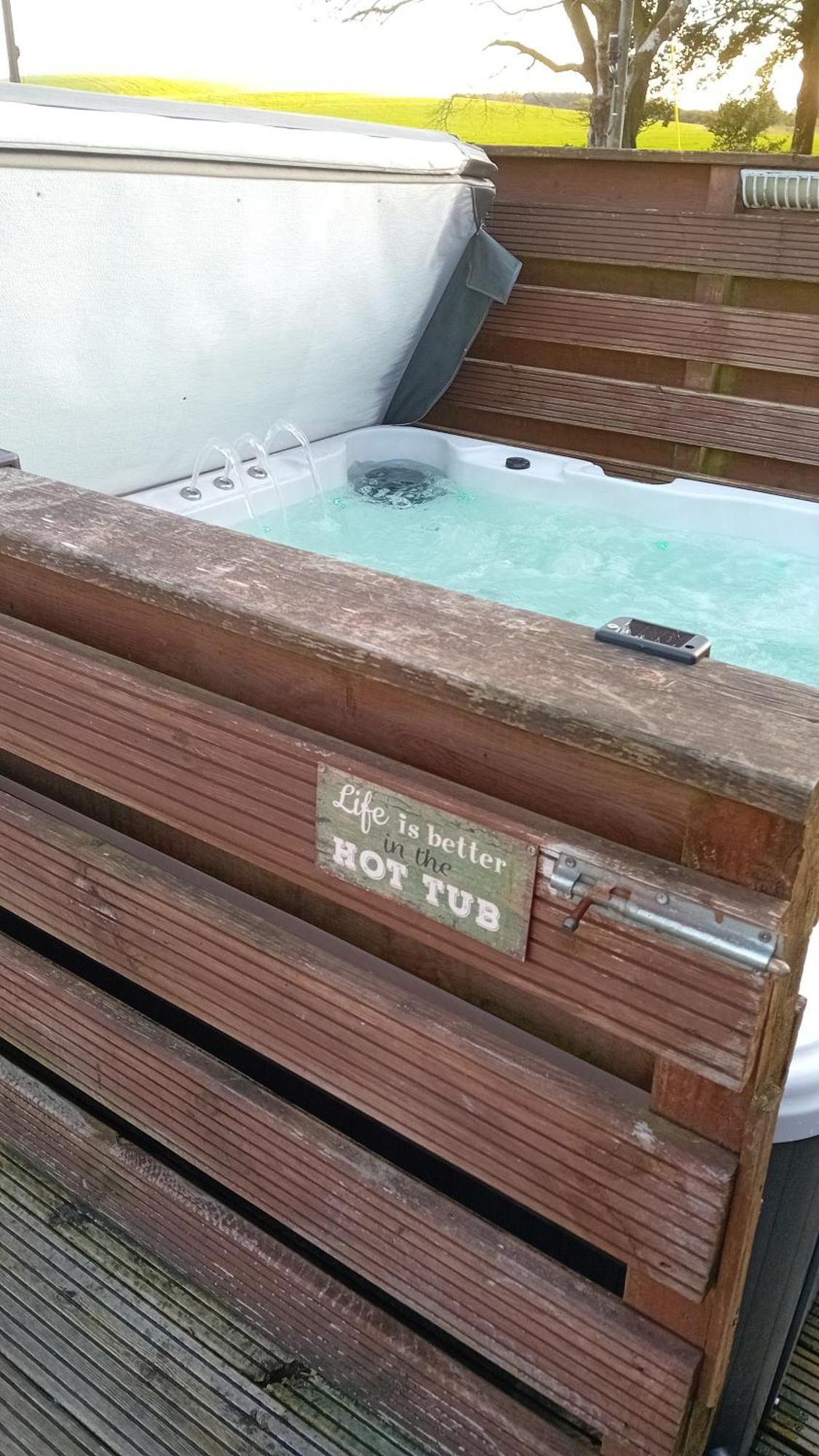 Baytree Lodge At Three Lochs Holiday Park, New Ask About Our Packages Birthday ,Anniversary,Family,Pamper Packages Available Balminnoch Стая снимка