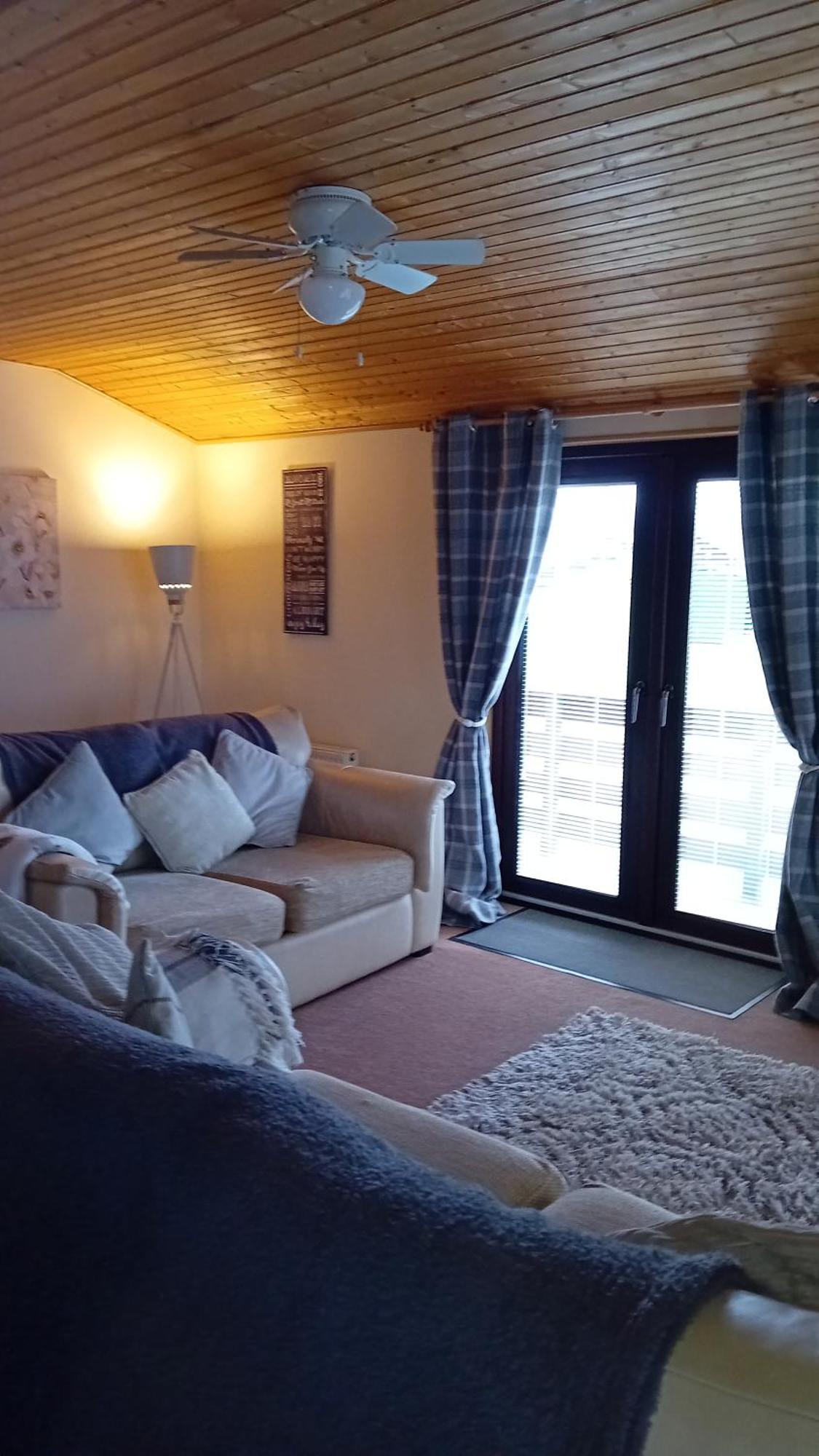 Baytree Lodge At Three Lochs Holiday Park, New Ask About Our Packages Birthday ,Anniversary,Family,Pamper Packages Available Balminnoch Стая снимка