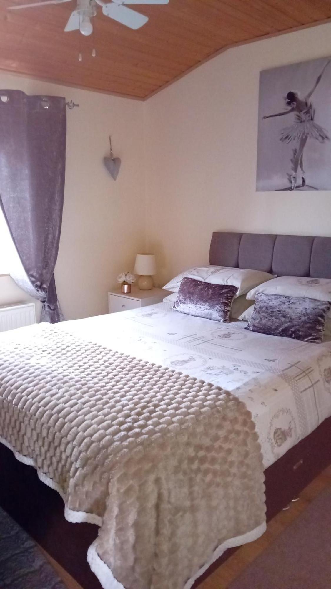 Baytree Lodge At Three Lochs Holiday Park, New Ask About Our Packages Birthday ,Anniversary,Family,Pamper Packages Available Balminnoch Екстериор снимка